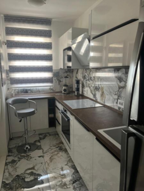 ILAS APARTMAN